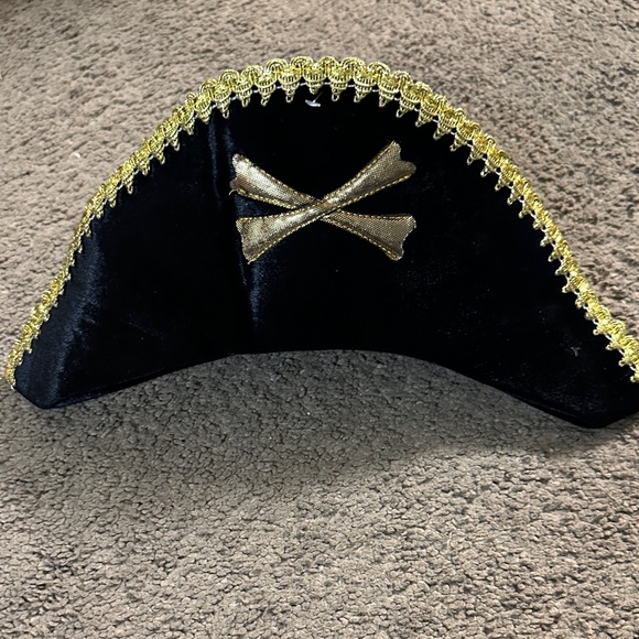 New Captain Hook Pirate Hat for Kids, One Size Fits All - Picture 3 of 6